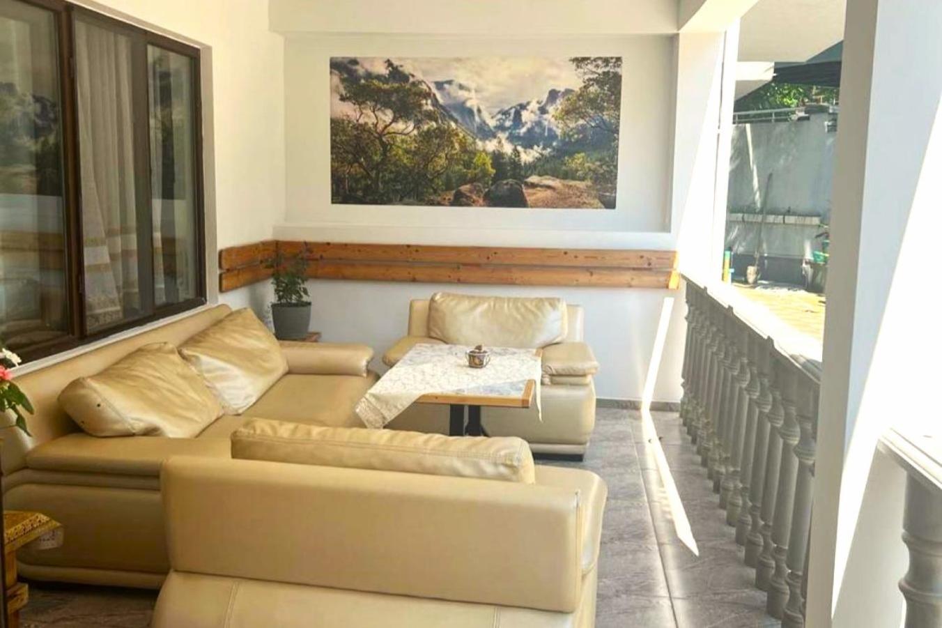 Hotel Ararat Gonio Esterno foto