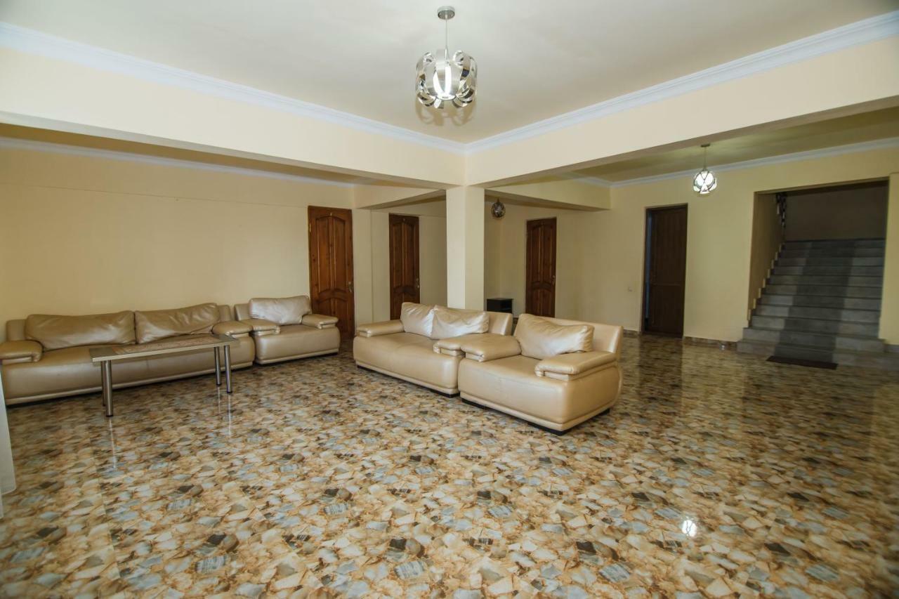 Hotel Ararat Gonio Esterno foto